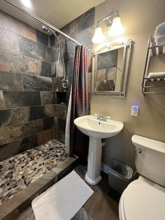 Mt Olympus Cabin, Cozy 1 Bedroom Great For Couples